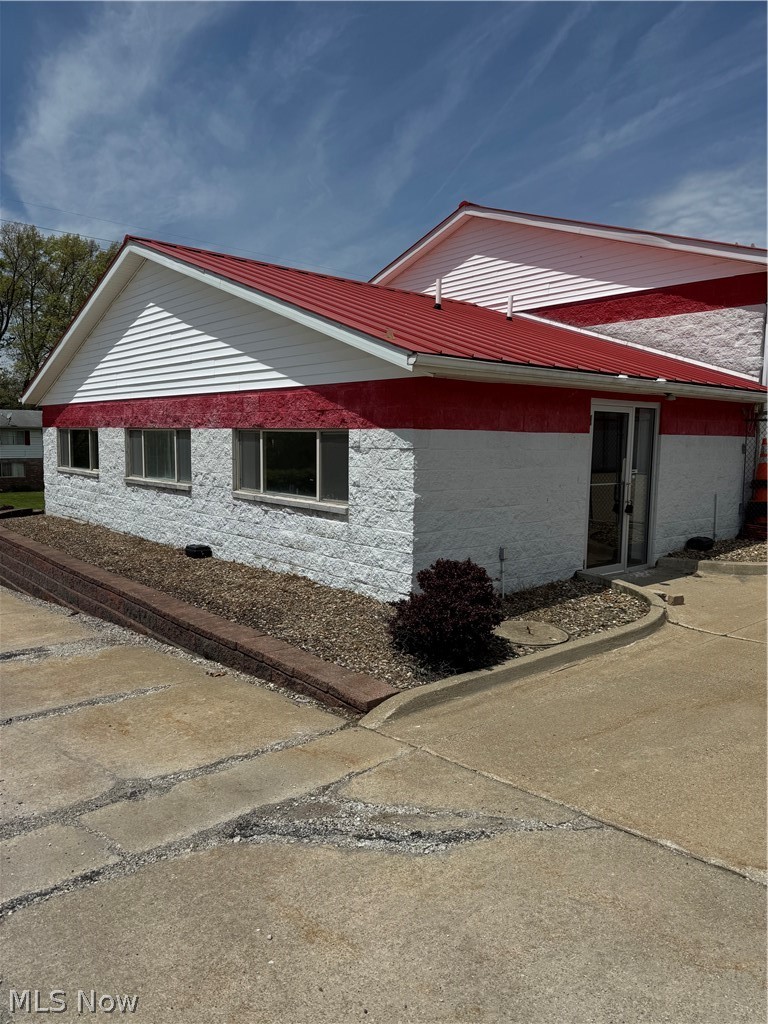 3881 Cottage Grove Road Akron OH 44319