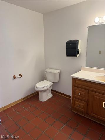 3881 Cottage Grove Road Akron OH 44319