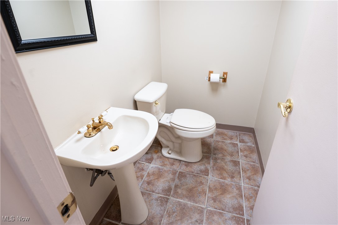 9501 Brookpark Road Parma OH 44129