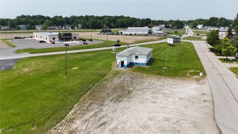 68 Hyde Street Wakeman OH 44889