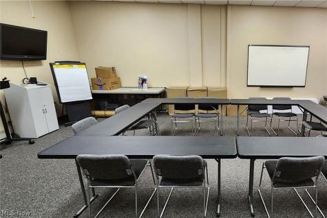 1260 Monroe Street NW New Philadelphia OH 44663