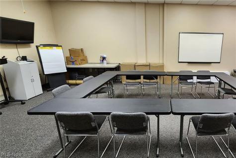 1260 Monroe Street NW New Philadelphia OH 44663