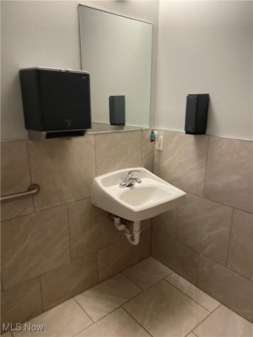 333 Center Street Ashtabula OH 44004