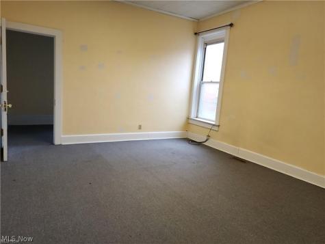 47 N 4th Street Zanesville OH 43701