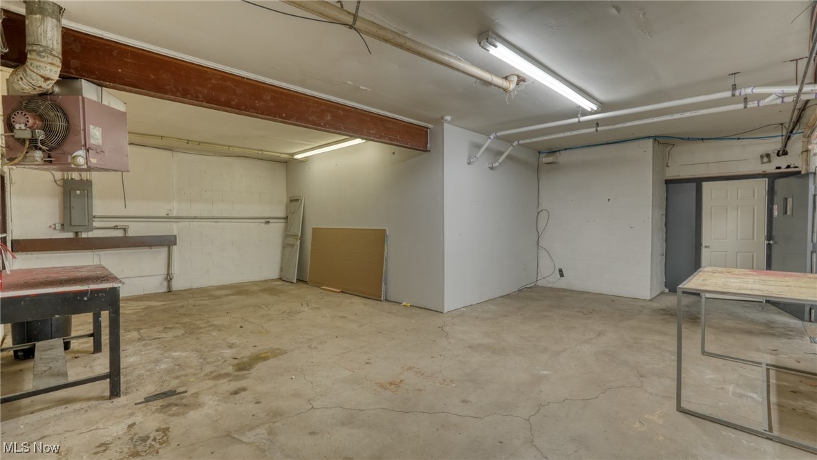 2325 E Wheeling Avenue Cambridge OH 43725