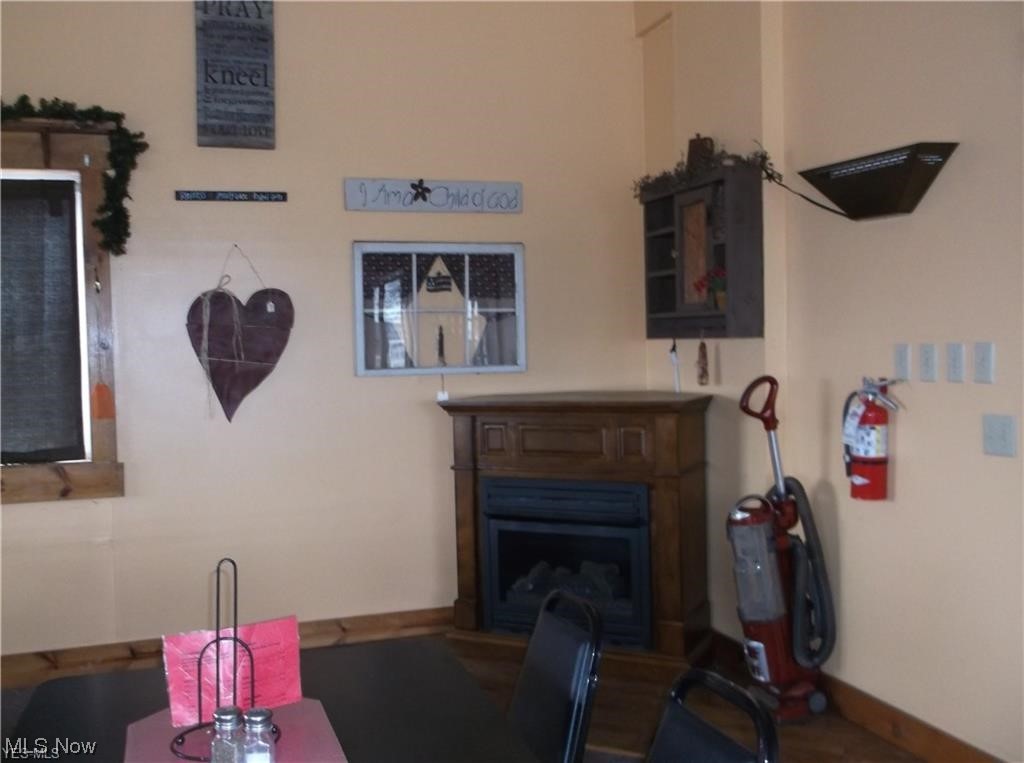 19510 Leatherwood Road Salesville OH 43778