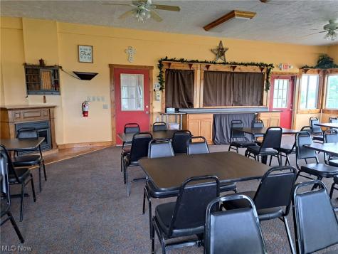 19510 Leatherwood Road Salesville OH 43778