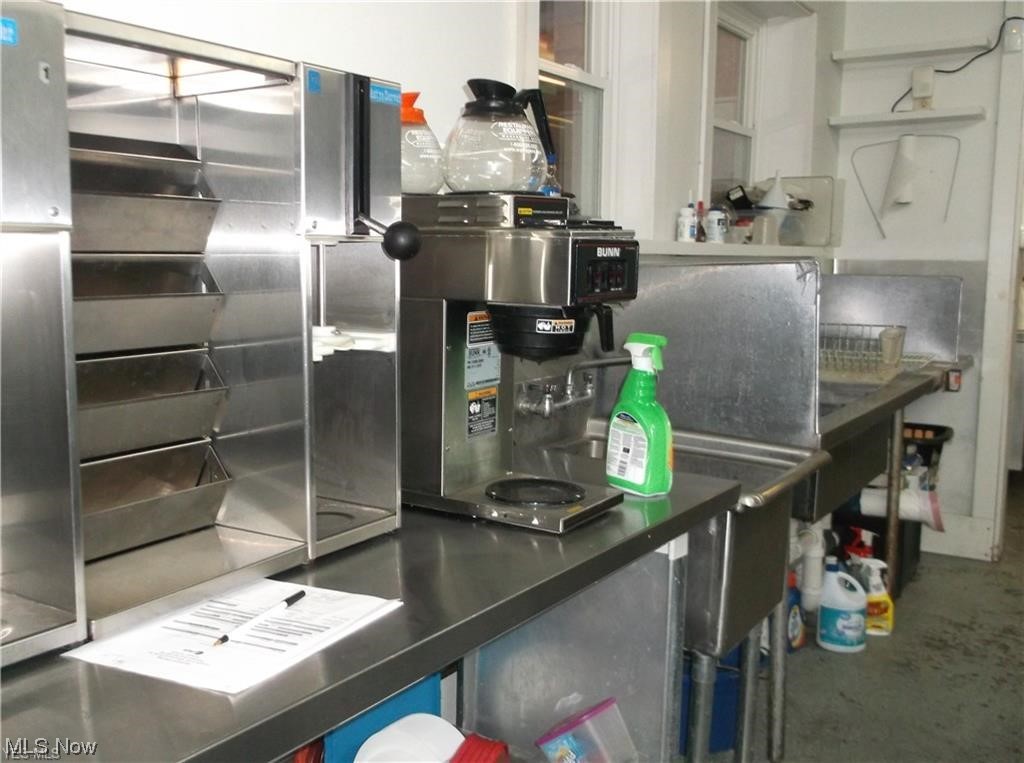 19510 Leatherwood Road Salesville OH 43778