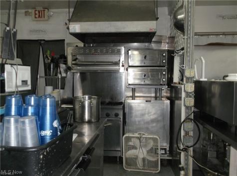 19510 Leatherwood Road Salesville OH 43778