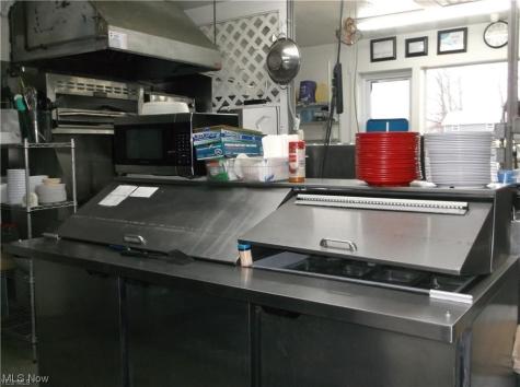 19510 Leatherwood Road Salesville OH 43778