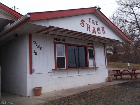 19510 Leatherwood Road Salesville OH 43778