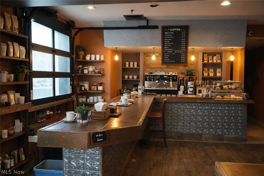 1244 Weathervane Lane Akron OH 44313