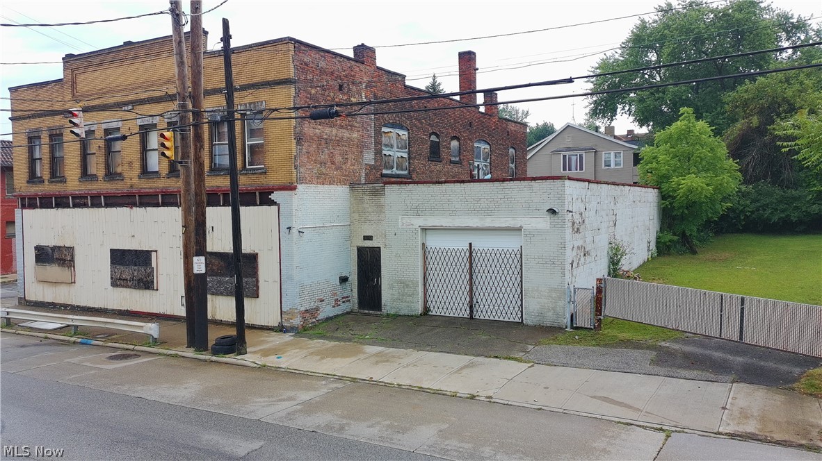 4131 E 71st Street Cleveland OH 44105