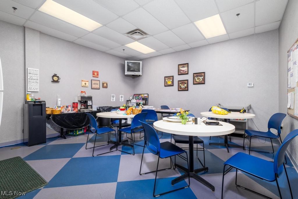 1260 Monroe Street NW New Philadelphia OH 44663