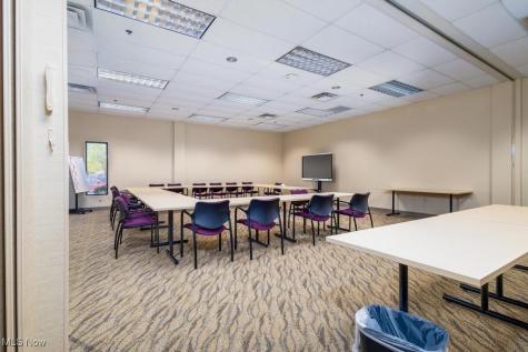 1260 Monroe Street NW New Philadelphia OH 44663