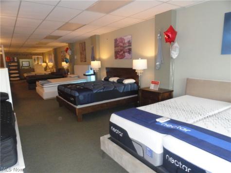 14354 Pearl Road Strongsville OH 44136