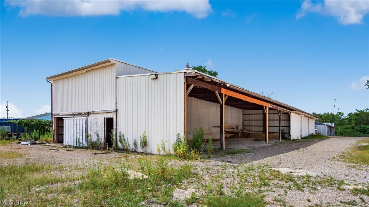 1950 East Pike Zanesville OH 43701