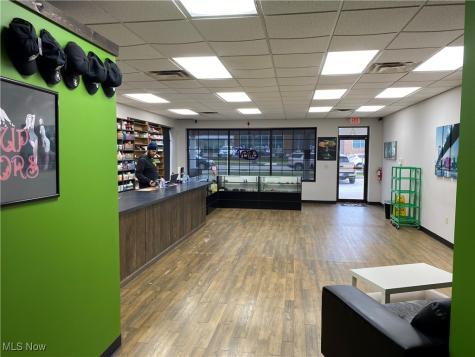 37111 Euclid Avenue Willoughby OH 44094