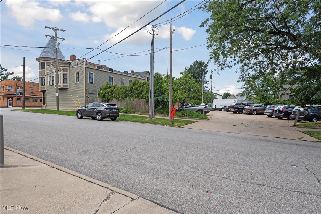 5808 Detroit Avenue Cleveland OH 44102