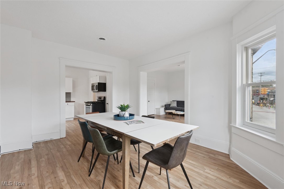 5808 Detroit Avenue Cleveland OH 44102