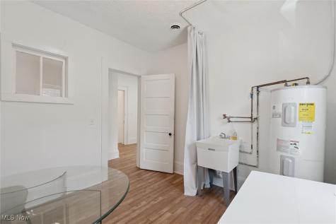 5808 Detroit Avenue Cleveland OH 44102