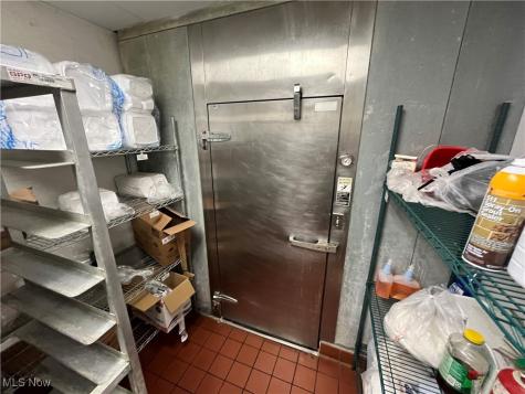 6140 Broadway Avenue Cleveland OH 44127