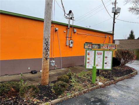 6140 Broadway Avenue Cleveland OH 44127