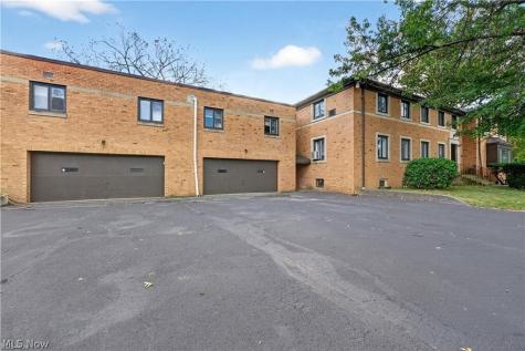 2475 N Taylor Road Cleveland Heights OH 44118