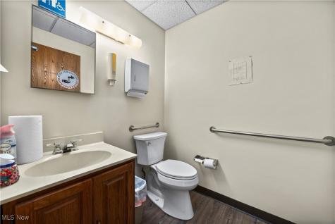 418 E Broad Street Elyria OH 44035