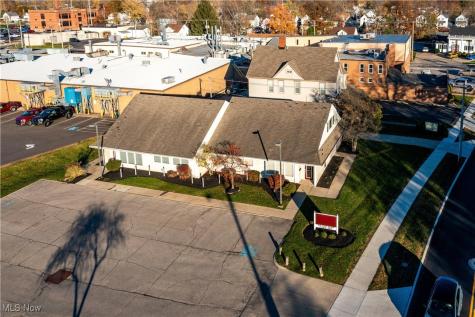 418 E Broad Street Elyria OH 44035