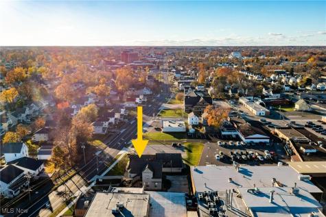 418 E Broad Street Elyria OH 44035