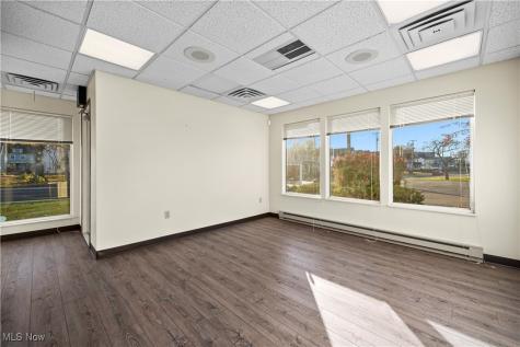 418 E Broad Street Elyria OH 44035