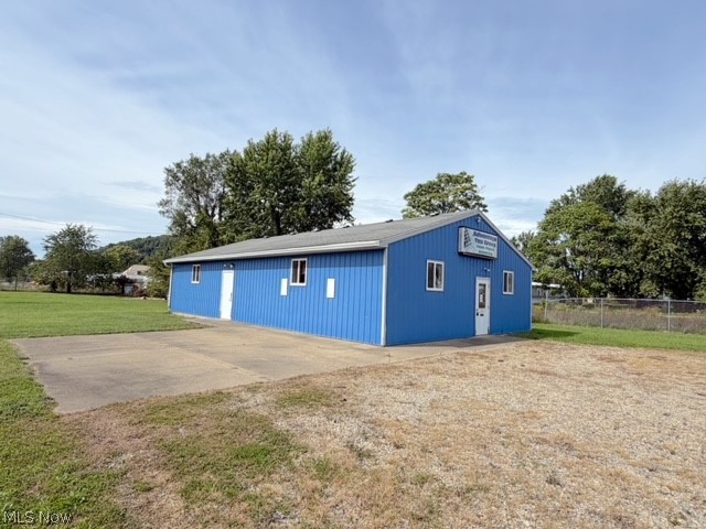 306 S Bridge Street Newcomerstown OH 43832