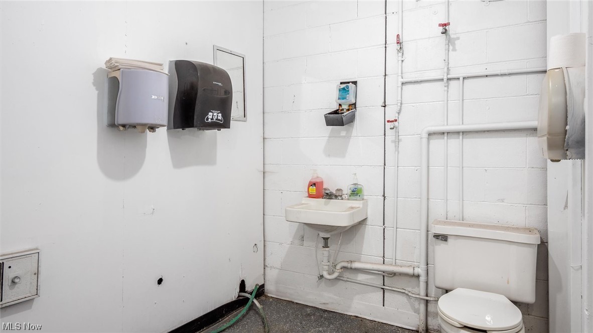 9312 Southgate Road Cambridge OH 43725