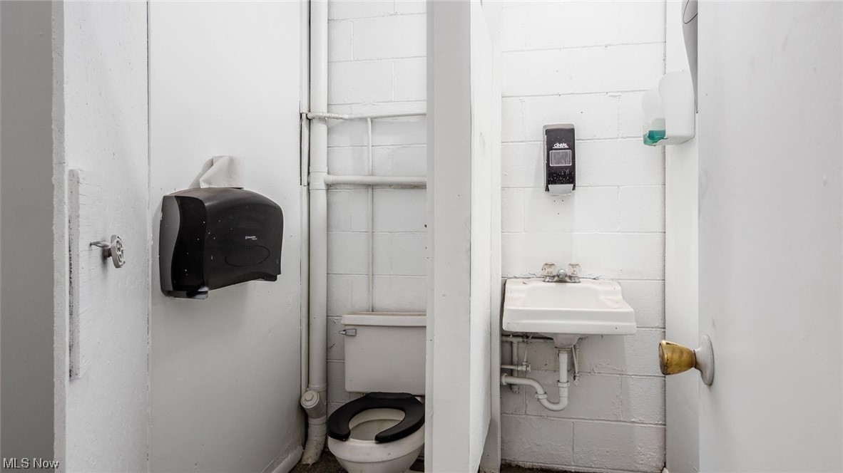 9312 Southgate Road Cambridge OH 43725