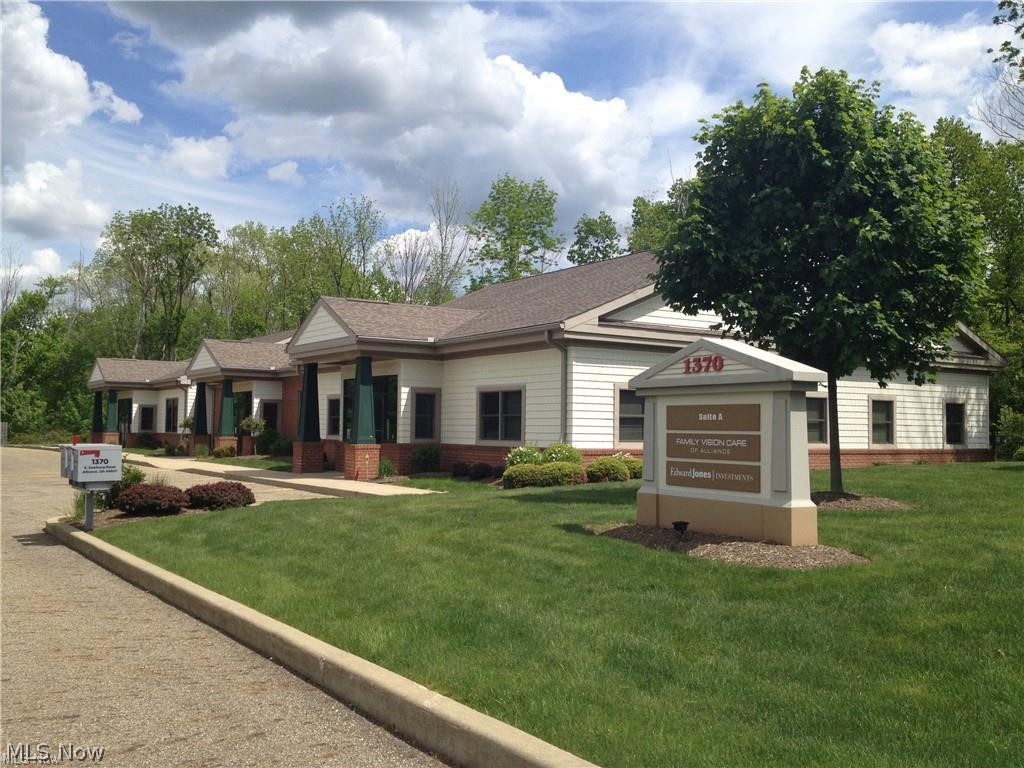 1370 S Sawburg Avenue Alliance OH 44601