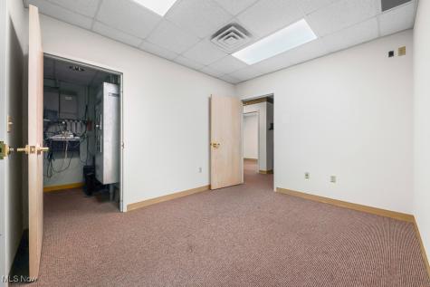 885 S Sawburg Avenue Alliance OH 44601