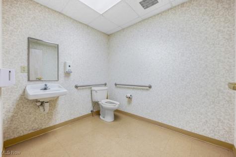 885 S Sawburg Avenue Alliance OH 44601