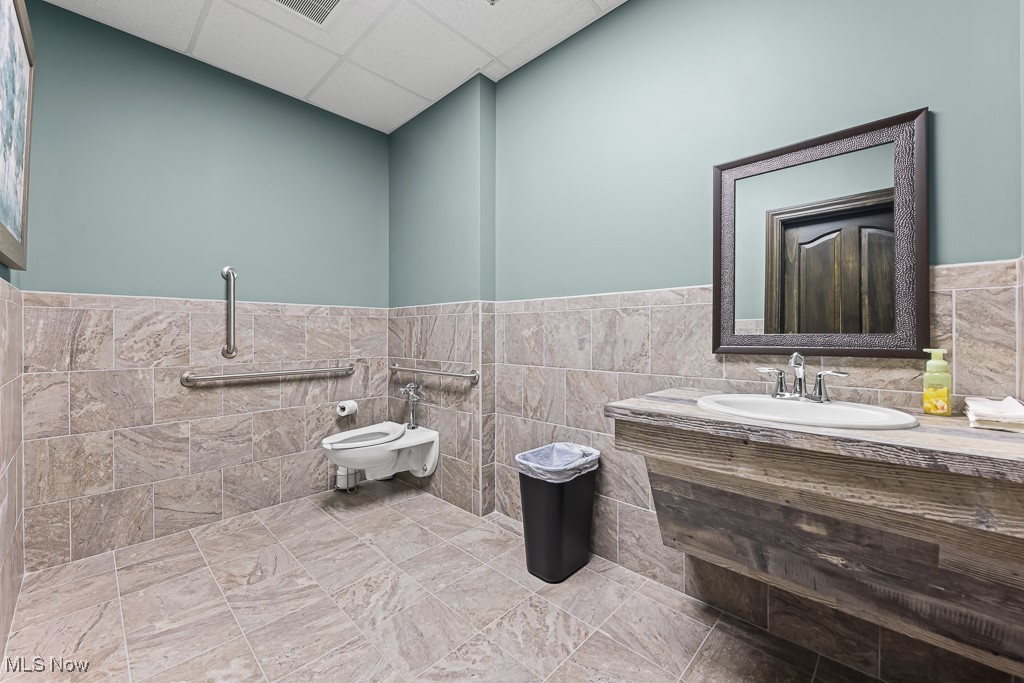 822 Kumho Drive Fairlawn OH 44333