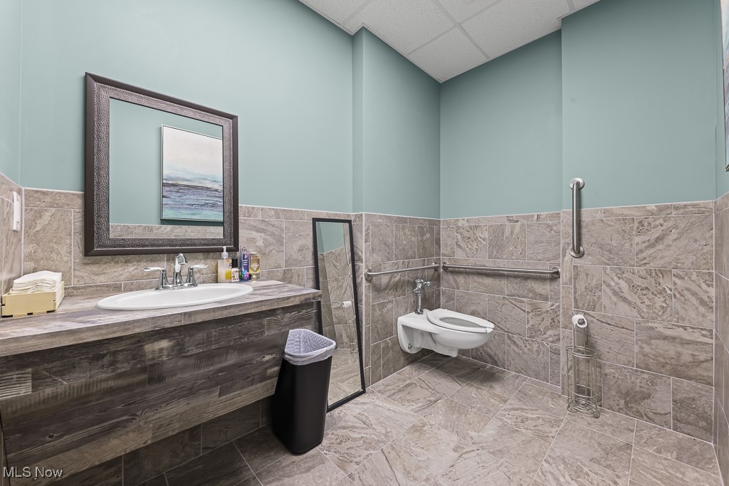 822 Kumho Drive Fairlawn OH 44333