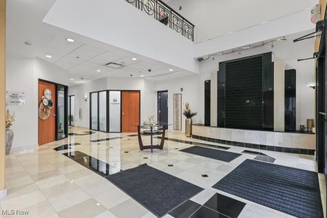 822 Kumho Drive Fairlawn OH 44333