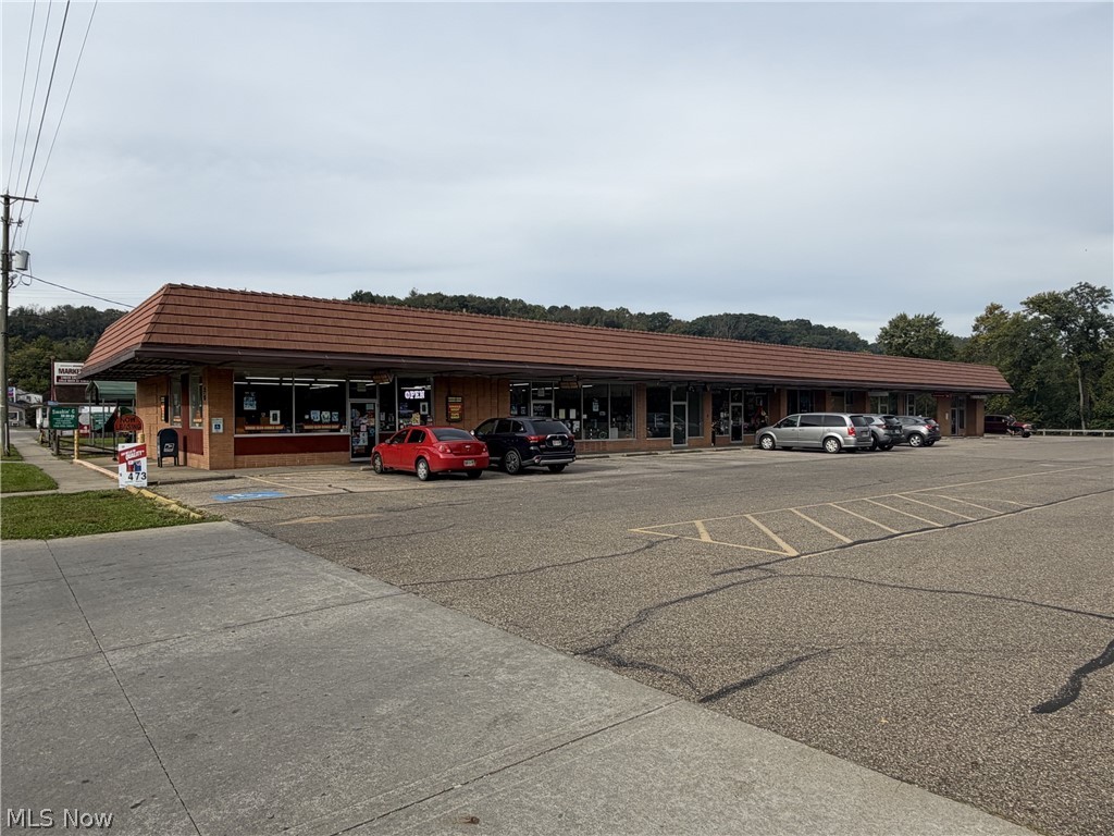 224 Dewey Avenue Cambridge OH 43725