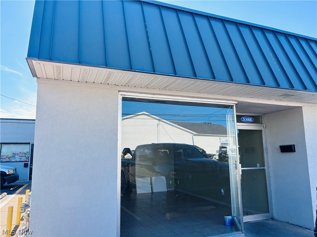 5380 E Lake Road Sheffield Lake OH 44054