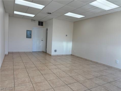 5380 E Lake Road Sheffield Lake OH 44054