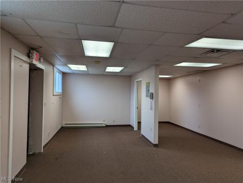 102 Cherry Avenue Chardon OH 44024