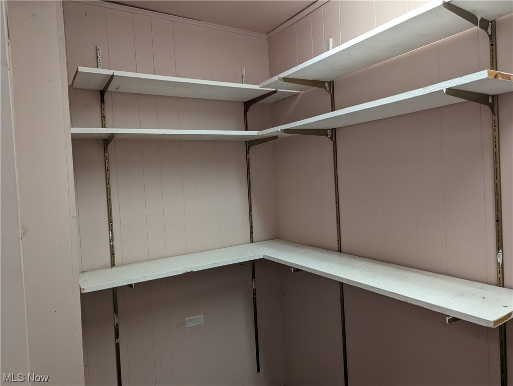 102 Cherry Avenue Chardon OH 44024