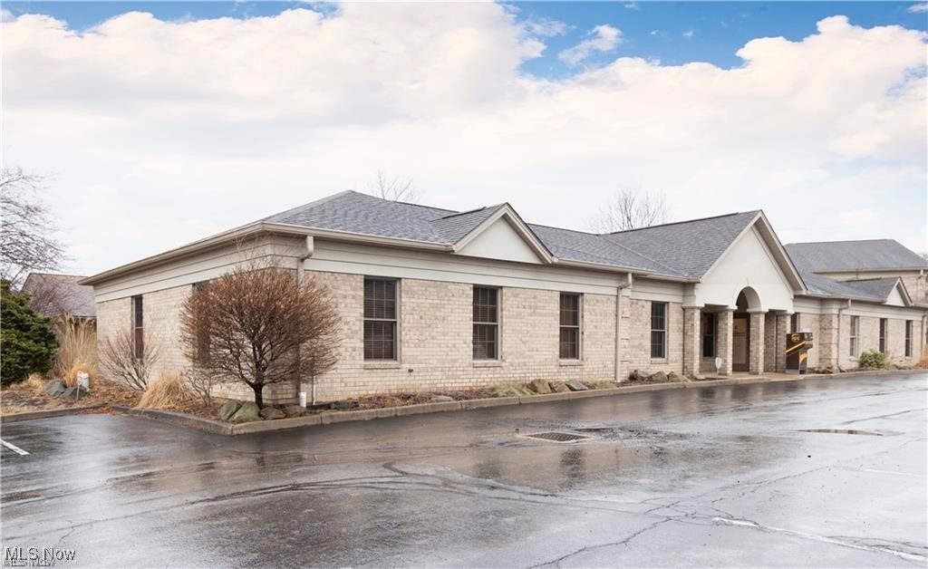 973 W Liberty Street Hubbard OH 44425