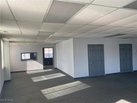 2940 Noble Road Cleveland Heights OH 44121