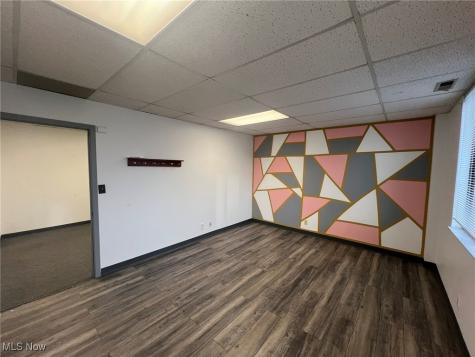 2940 Noble Road Cleveland Heights OH 44121