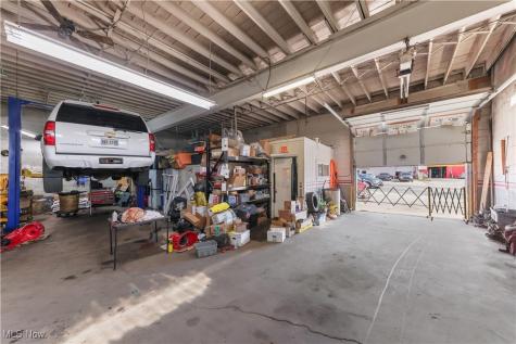 626 E 152nd Street Cleveland OH 44110